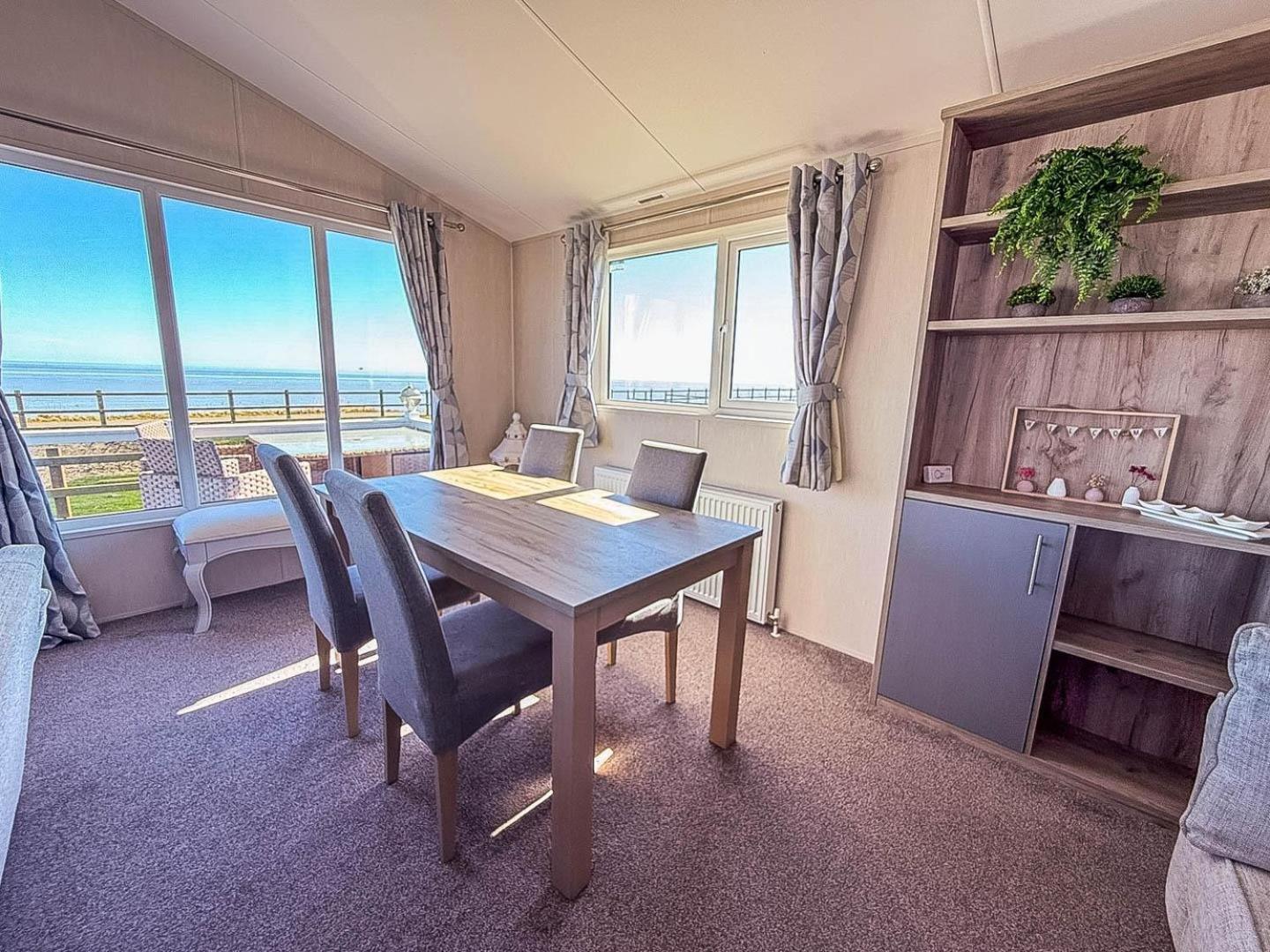 Stunning 6 Berth Lodge With Full Sea Views In Suffolk Ref 68007Cr Lowestoft Exterior foto